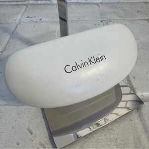 Calvin Klein Hard Shell white Sunglasses/Eyeglasses Case
